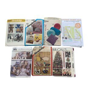 Simplicity & McCalls Vintage Sewing Patterns Bundle Craft & Home Decor
